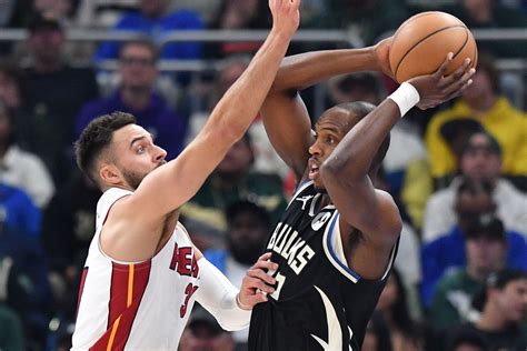 heat bucks box score|Heat 130.